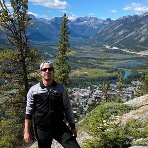 Meet your Posher, Kelby